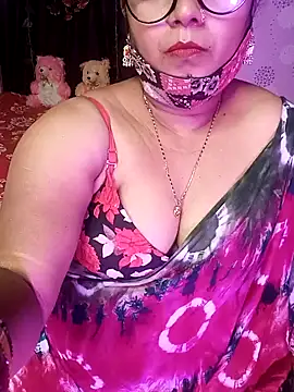 ella mariya online show from 12-20-24, 08:01