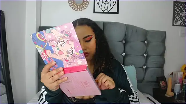 Snapshot of paytonbailey chatting on 02-21-25, 01:33 paytonbailey online show from 02-21-25, 01:33