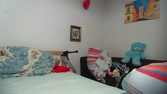 balkangirl1 online show from 10-26-25, 02:56