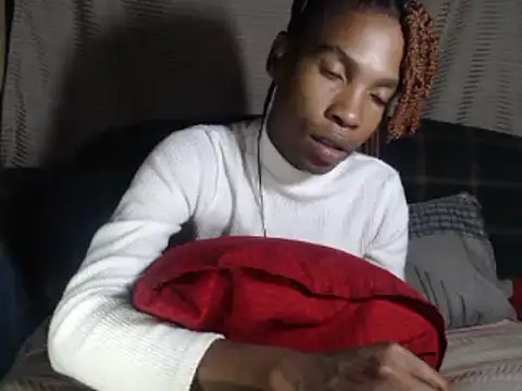 Snapshot of hoittytoittyxx chatting on 02-16-25, 11:59 hoittytoittyxx online show from 02-16-25, 11:59