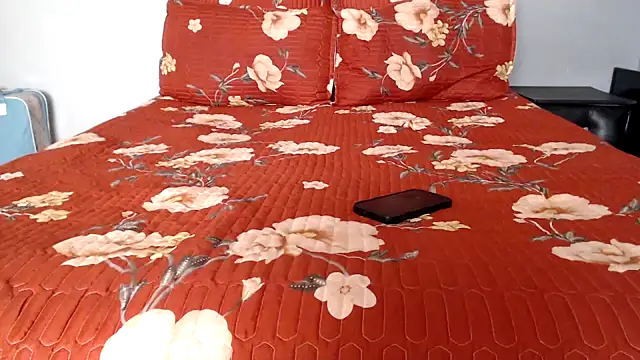 Snapshot of hoittytoittyxx chatting on 09-20-25, 07:53 hoittytoittyxx online show from 09-20-25, 07:53