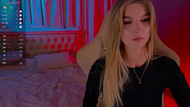 Snapshot of Saillise chatting on 12-08-24, 11:57 Saillise online show from 12-08-24, 11:57