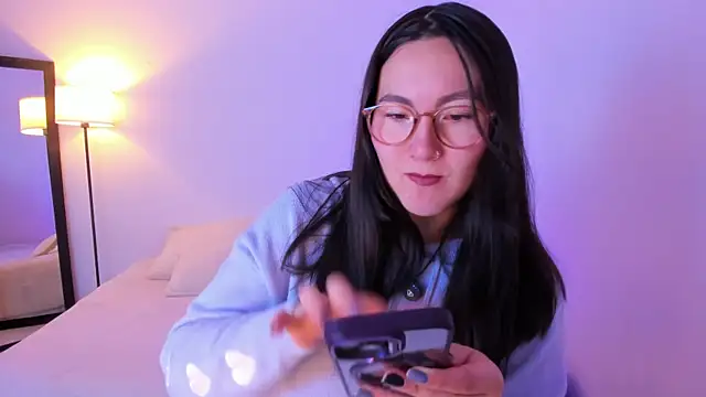 Elle Lee  online show from 03-01-26, 09:11