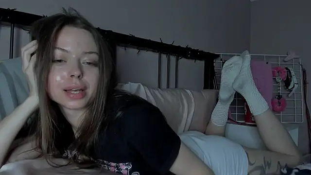 Snapshot of hype_meal_home chatting on 09-18-25, 05:15 hype meal home online show from 09-18-25, 05:15