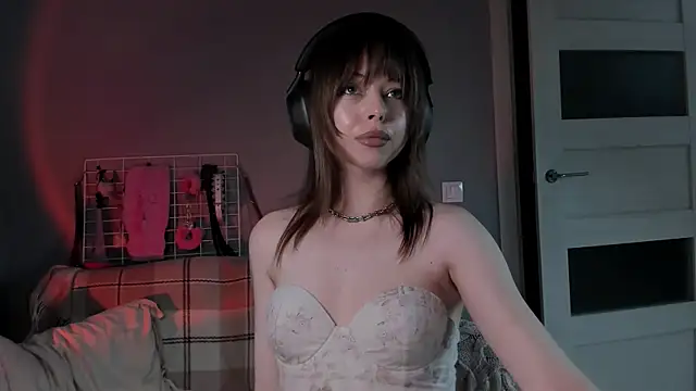 Snapshot of hype_meal_home chatting on 09-27-25, 07:52 hype meal home online show from 09-27-25, 07:52