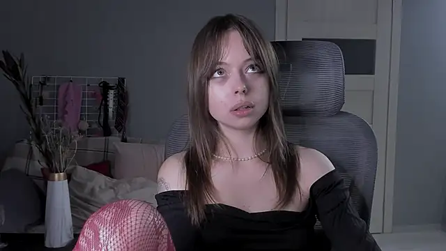 Snapshot of hype_meal_home chatting on 10-30-25, 06:30 hype meal home online show from 10-30-25, 06:30