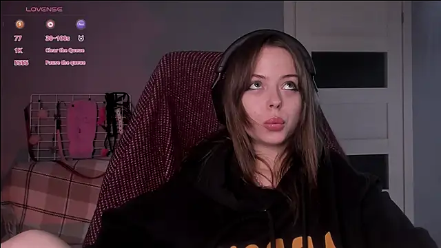 Snapshot of hype_meal_home chatting on 11-21-25, 08:40 hype meal home online show from 11-21-25, 08:40