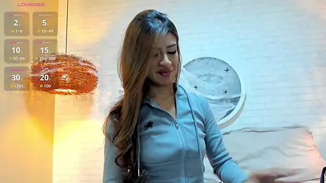 Elise Diamond online show from 10-24-25, 11:34