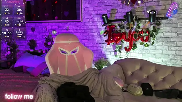 Snapshot of Alex_Howell chatting on 03-10-25, 08:45 Alex Howell online show from 03-10-25, 08:45