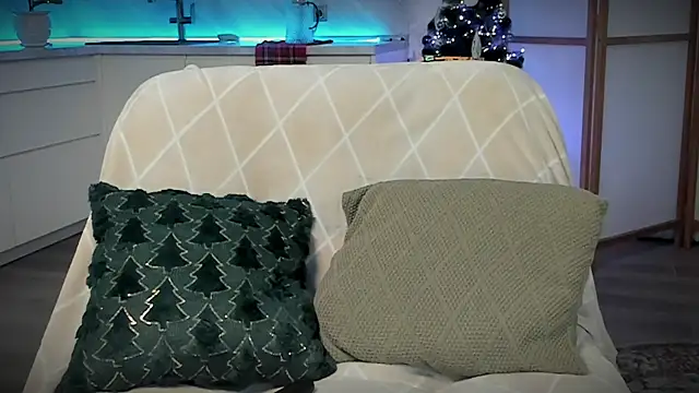 Snapshot of Devilina_V chatting on 12-09-24, 06:12 Devilina V online show from 12-09-24, 06:12