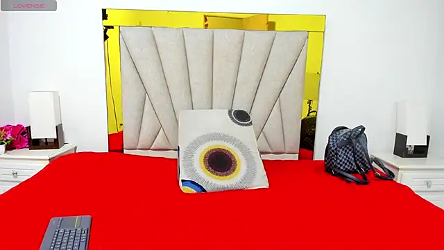 Snapshot of vahiolet_fuentes chatting on 11-06-25, 03:07 vahiolet fuentes online show from 11-06-25, 03:07