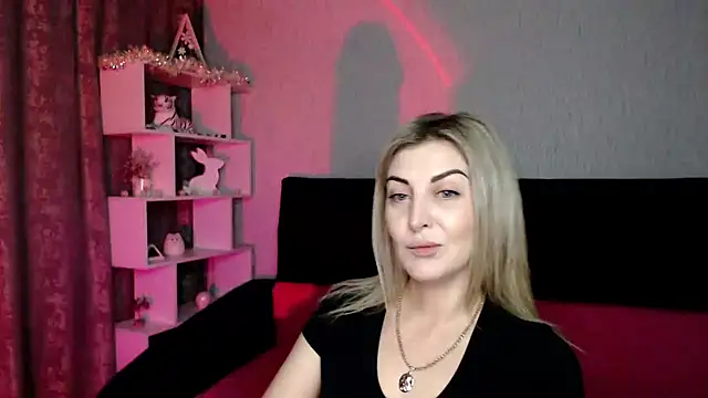 Amelia Harper online show from 12-21-24, 02:58