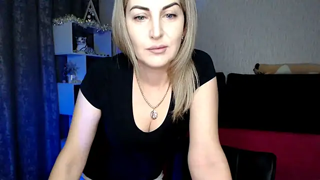 Amelia Harper online show from 12-24-24, 02:12