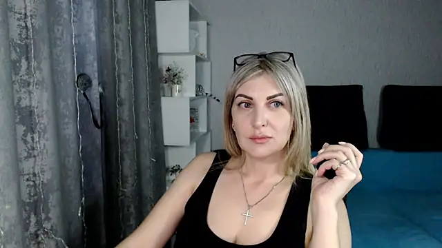 Amelia Harper online show from 03-11-25, 07:03