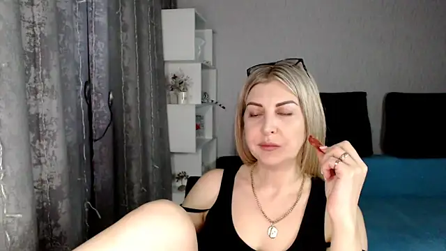 Amelia Harper online show from 03-13-25, 02:44