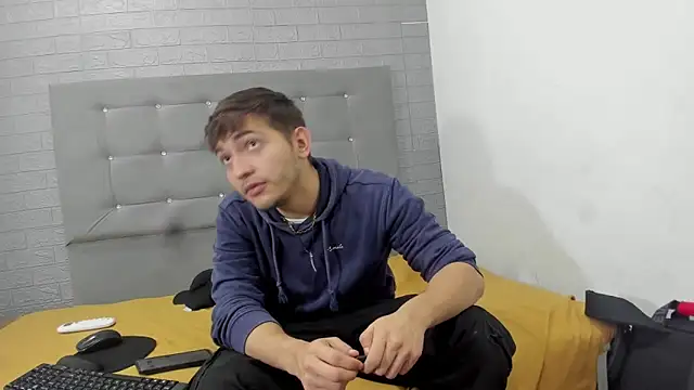 DiegoRogue  online show from 12-13-24, 01:12