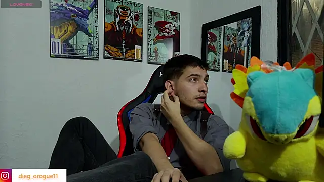 DiegoRogue  online show from 03-17-25, 11:21