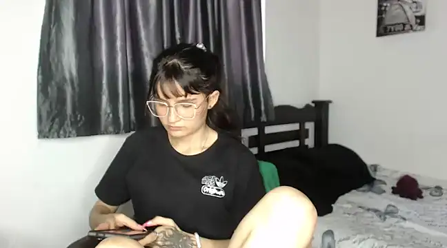 saritapretyy online show from 01-27-25, 09:33