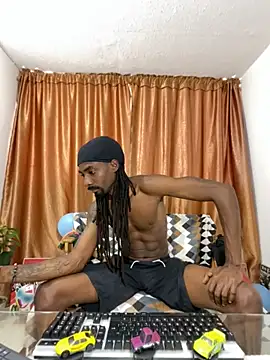 Snapshot of Malkon_Big chatting on 06-12-26, 05:01 Malkon Big online show from 06-12-26, 05:01