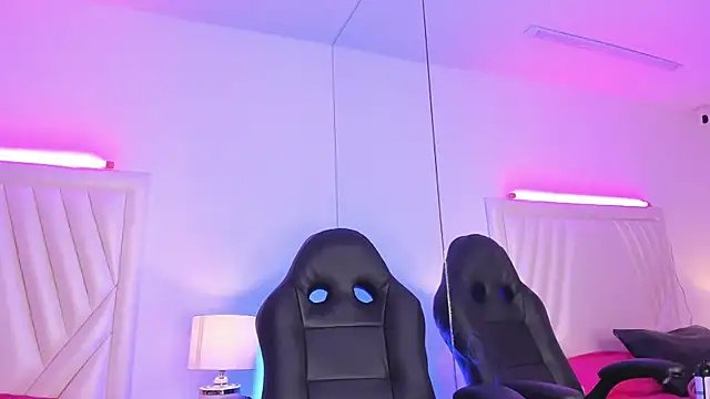 Snapshot of MavyStar chatting on 01-28-25, 03:04 MavyStar online show from 01-28-25, 03:04