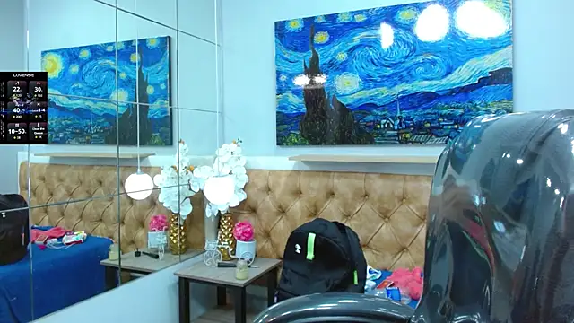 SkinnyBoy  online show from 11-23-25, 12:27