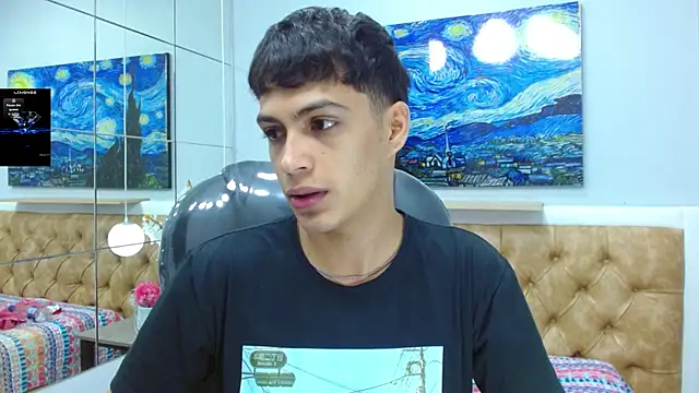 SkinnyBoy  online show from 12-05-25, 12:36