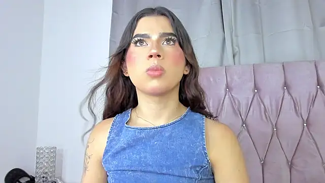 Ashley piinkk  online show from 02-19-25, 05:16