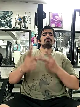 Snapshot of shivani0999 chatting on 09-12-25, 12:11 shivani0999 online show from 09-12-25, 12:11