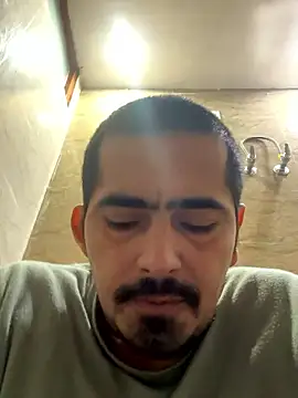 Snapshot of shivani0999 chatting on 01-12-26, 11:43 shivani0999 online show from 01-12-26, 11:43