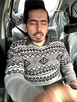 Snapshot of shivani0999 chatting on 01-15-26, 03:11 shivani0999 online show from 01-15-26, 03:11