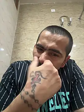 Snapshot of shivani0999 chatting on 02-12-26, 12:33 shivani0999 online show from 02-12-26, 12:33