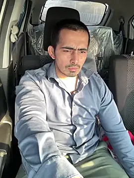 Snapshot of shivani0999 chatting on 03-02-26, 02:47 shivani0999 online show from 03-02-26, 02:47