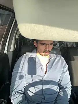 Snapshot of shivani0999 chatting on 03-03-26, 03:34 shivani0999 online show from 03-03-26, 03:34