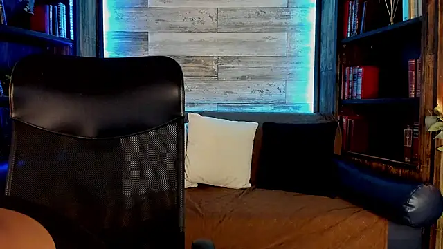 JamalMyst online show from 12-16-25, 03:55