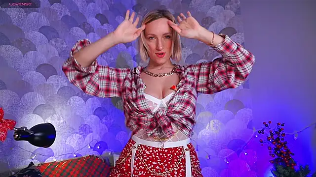 Snapshot of UmaTruewoman chatting on 12-27-24, 06:14 UmaTruewoman online show from 12-27-24, 06:14