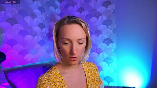 Snapshot of UmaTruewoman chatting on 01-07-25, 05:54 UmaTruewoman online show from 01-07-25, 05:54