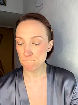 Snapshot of UmaTruewoman chatting on 11-15-25, 06:00 UmaTruewoman online show from 11-15-25, 06:00