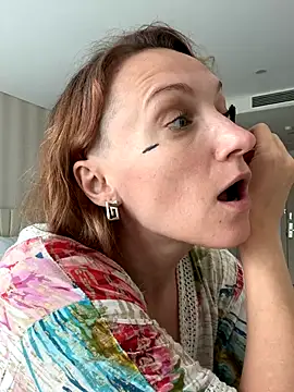 Snapshot of UmaTruewoman chatting on 12-03-25, 01:24 UmaTruewoman online show from 12-03-25, 01:24