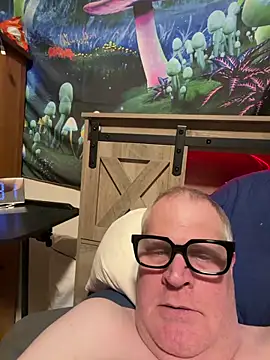 Snapshot of Mimmoromeo1973 chatting on 03-10-26, 05:34 Mimmoromeo1973 online show from 03-10-26, 05:34