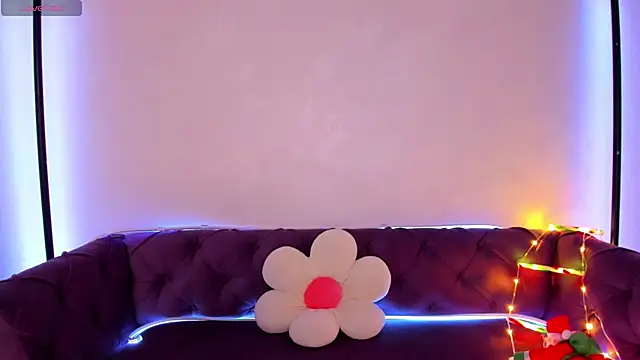 Snapshot of Fluffy_Rose chatting on 12-02-24, 03:58 Fluffy Rose online show from 12-02-24, 03:58