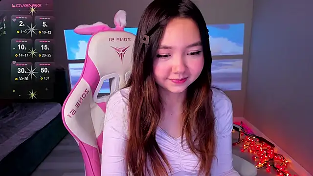 Fluffy Rose online show from 11-06-25, 03:02