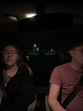 Snapshot of xX_HotCouple_Xx chatting on 10-17-25, 05:59 xX HotCouple Xx online show from 10-17-25, 05:59