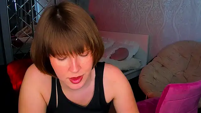 Snapshot of mirrorofsoul chatting on 01-21-25, 07:58 mirrorofsoul online show from 01-21-25, 07:58