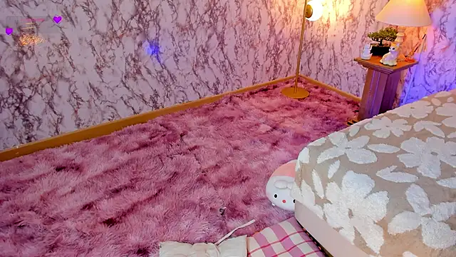 Snapshot of CaseyPiierce chatting on 01-25-25, 08:10 CaseyPiierce online show from 01-25-25, 08:10