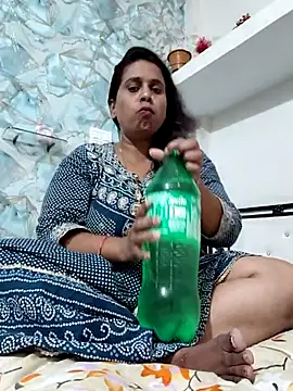 Snapshot of Rasmalai786 chatting on 07-16-26, 08:09 Rasmalai786 online show from 07-16-26, 08:09