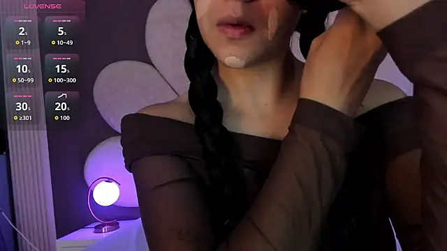 Susa1userma  online show from 12-19-25, 11:17