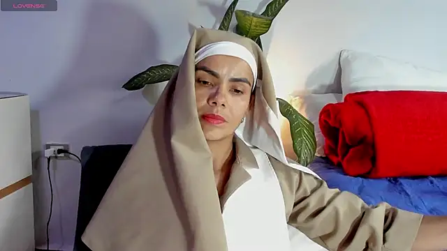 ClaraMariaMon online show from 02-06-25, 04:03