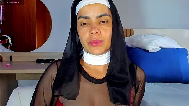 ClaraMariaMon online show from 03-07-25, 06:54