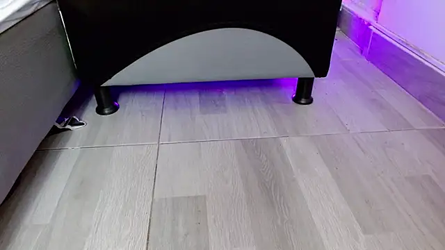 Snapshot of sara-bbc-dominant chatting on 11-05-25, 11:38 sara-bbc-dominant online show from 11-05-25, 11:38