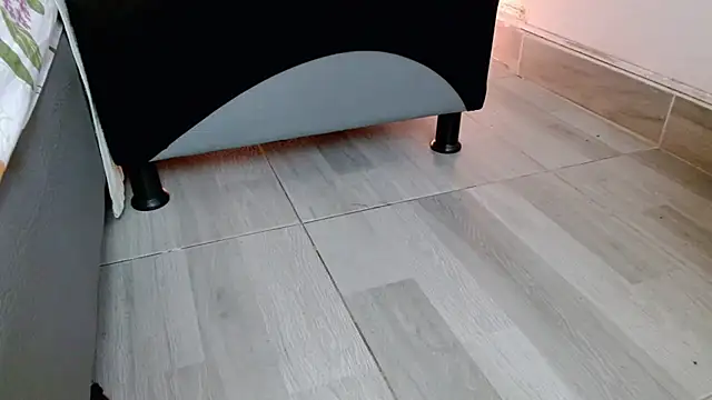 Snapshot of sara-bbc-dominant chatting on 11-13-25, 02:43 sara-bbc-dominant online show from 11-13-25, 02:43